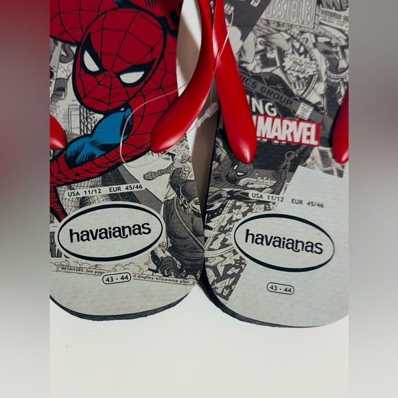 Marvel SpiderMan Flip Flops Havaianas sz 11/12 - Picture 2 of 3